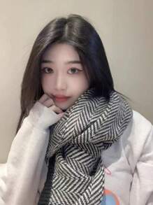1pc Striped Polyester Scarf/Shawl, Autumn/Winter Reversible Warm Soft Touch Scarf, Unisex, Knitted Herringbone Pattern, Fashionable Gift For Students And Couples