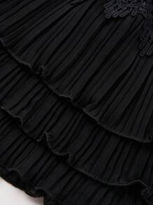 1件黑白女士水溶性蕾丝边雪纺褶皱披肩 - 蕾絲披肩 - 查看 3