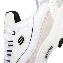 Skechers 女士熊猫毛绒跑步、健身、训练透气休闲运动鞋 - 白色/淺灰色 - 查看 4