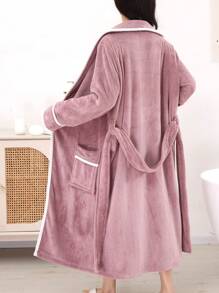 Flat Bean Paste Bathrobe