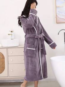 1 件女士加厚撞色边毛绒浴袍夏季婚礼家居浴室装饰返校 - 平毛深紫色包邊浴袍 - 查看 9