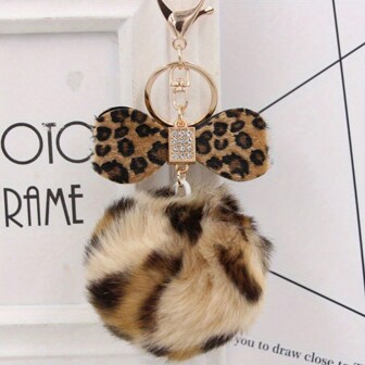 1个蝴蝶结钥匙扣，带吊坠，可爱毛绒时尚钥匙扣配饰，适合女性，可挂在背包、汽车、钱包上作为装饰，适合女孩，豹纹图案，圣诞节礼物，感恩节礼物，Y2K复古风格