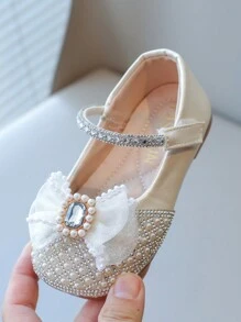 1 par Zapatos planos para niñas con diseño de perlas, 2025 nuevo diseño, suela suave, antideslizante, diseño de para facilitar el uso