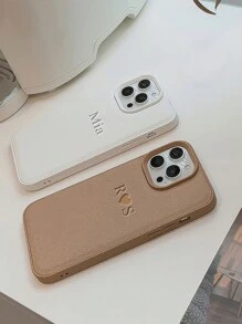 Ốp điện thoại tùy chỉnh cho iPhone 17/16/15/14/13/12/11 Pro Max/17 Air, cá nhân hóa với chữ cái đầu tiên được khắc 3D bằng vàng, ốp da thật cao cấp chống sốc của Hàn Quốc. Ốp điện thoại này có kiểu dáng thời trang, nhiều màu sắc, cổ điển, dễ thương, tối giản và vui nhộn, có thể tùy chỉnh và là món quà độc đáo dành cho nam, nữ, bạn trai, bạn gái, gia đình, bạn bè, ông bà và các cặp đôi, thích hợp cho kỷ niệm, sinh nhật và các dịp khác. - Màu nâu  Mocha - Xem 4