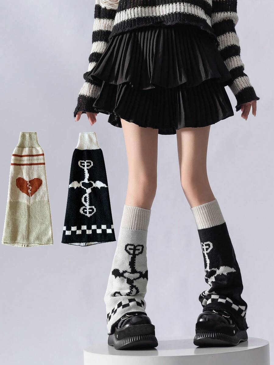 1/2 Pair Women Reversible Black & White Heart Patterned Leg Warmers