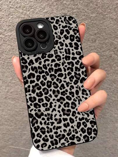 动物猎豹精密穿孔边缘彩绘防摔手机壳适用于 Redmi 防水防刮