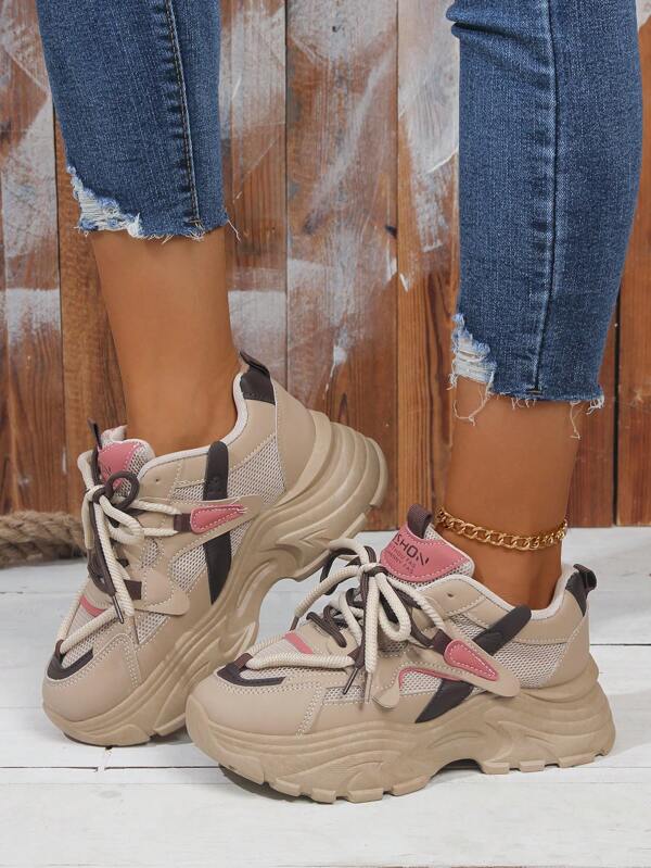 Moda feminina casual sapatos esportivos, malha respirável cadarço confortável chunky plataforma tênis