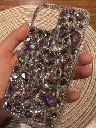 Lyxigt blingbling ädelstens-strass telefonskal kompatibelt med Samsung Galaxy S22 S23 S24 Ultra A12 A13 A14 A52 A53 A72 A23 A34 och kompatibelt med 11 12 13 14 15 Plus 16 Pro Max stötsäkert skyddande bakstycke vattentätt fallskyddande reptåligt