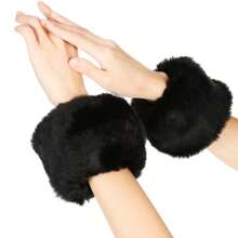1 Pair Faux Fur Short Wrist Cuff, Elegant & Cute Fingerless Arm Warmer Sleeve For Women, Suitable For Daily Wear, Party, New Year Events, Matching With Coats, Sweaters, Dresses, In Black, White, Pink Colors
