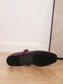 优雅方头平底女式乐福鞋，缝线 T 型带玛丽珍鞋，百搭英式一脚蹬舒适波尔多红色女式平底鞋