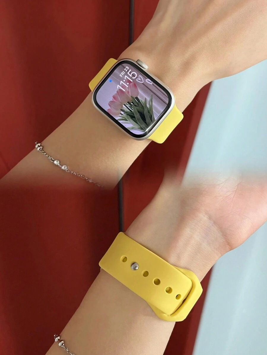 1 件男女通用黄色软硅胶扣运动表带，舒适可调节，防水，兼容 38/40/41/42/44/45/46/49 毫米，适用于 Series Ultra/SE/11/10/9/8/7/6/5/4/3/2/1，智能手表表带配件