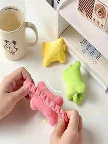 Đệm kê tay cho chuột có tác dụng như đệm tay và cung cấp hỗ trợ đàn hồi khi gõ bàn phím trong văn phòng để giảm áp lực cổ tay và ngăn ngừa hao mòn. Nó cũng có tác dụng như một miếng đệm cổ tay nhỏ trên bàn làm việc văn phòng. - Nhiều màu - Xem 6