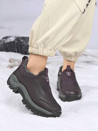 女士保暖防水舒适防滑休闲运动鞋