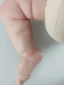 1 件手工制作 18 英寸仿真可爱娃娃 Maddie Reborn 娃娃，柔软布质身体，卷发，可收藏为圣诞节/生日礼物（眼睛颜色随机发送） - Reborn Doll - 查看 7