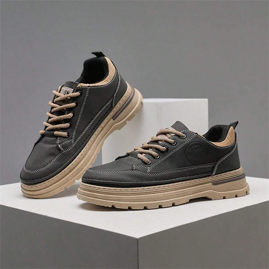 46 码男士 2025 靴子，厚底防滑时尚鞋，皮革鞋面商务工作靴，百搭户外休闲鞋，加大码 - 黑色 - 查看 1