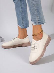 Damskie modne obuwie codzienne, płaskie trampki, sznurowane mokasyny, białe/beżowe buty typu Mary Jane, okrągłe noski, lekkie, miękkie, wygodne, swobodne, oddychające buty domowe