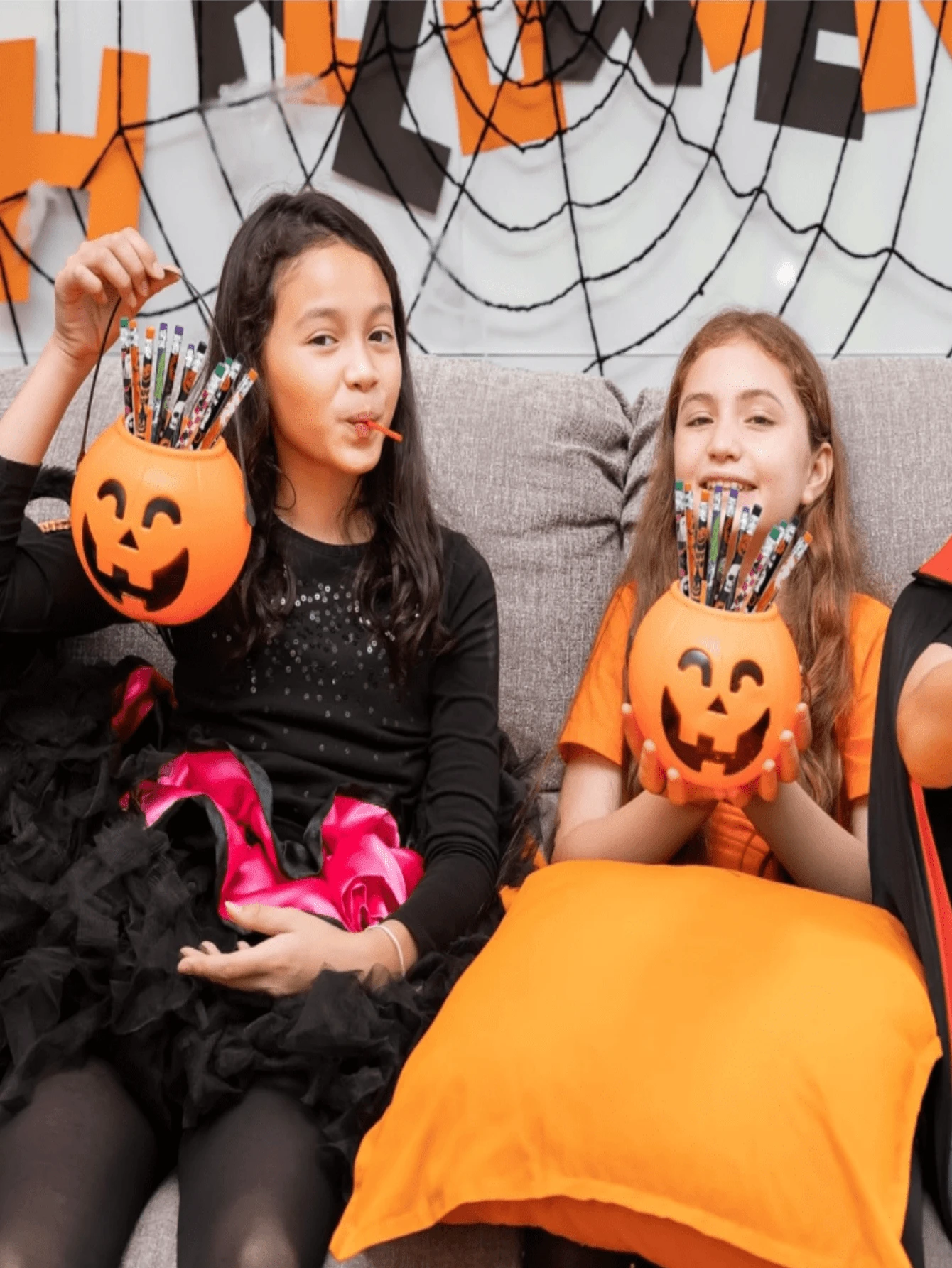 12pcs Halloween Pencil Stationery Party Favors Set, Halloween Themed