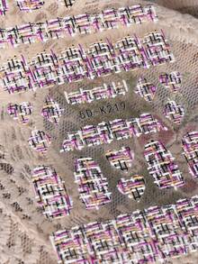 2 PIEZAS Pegatinas de uñas 5D de suéter de invierno con diamante en forma de corazón en colores morado y rosa. Calcomanías en relieve para decoración de uñas con efecto de suéter. - Multicolor - Ver 6