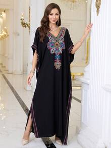 Black Embroidered Arabic Style V Neck Lounge Dress Thobe For Women House Dress Kaftan Eid - Black - View 4