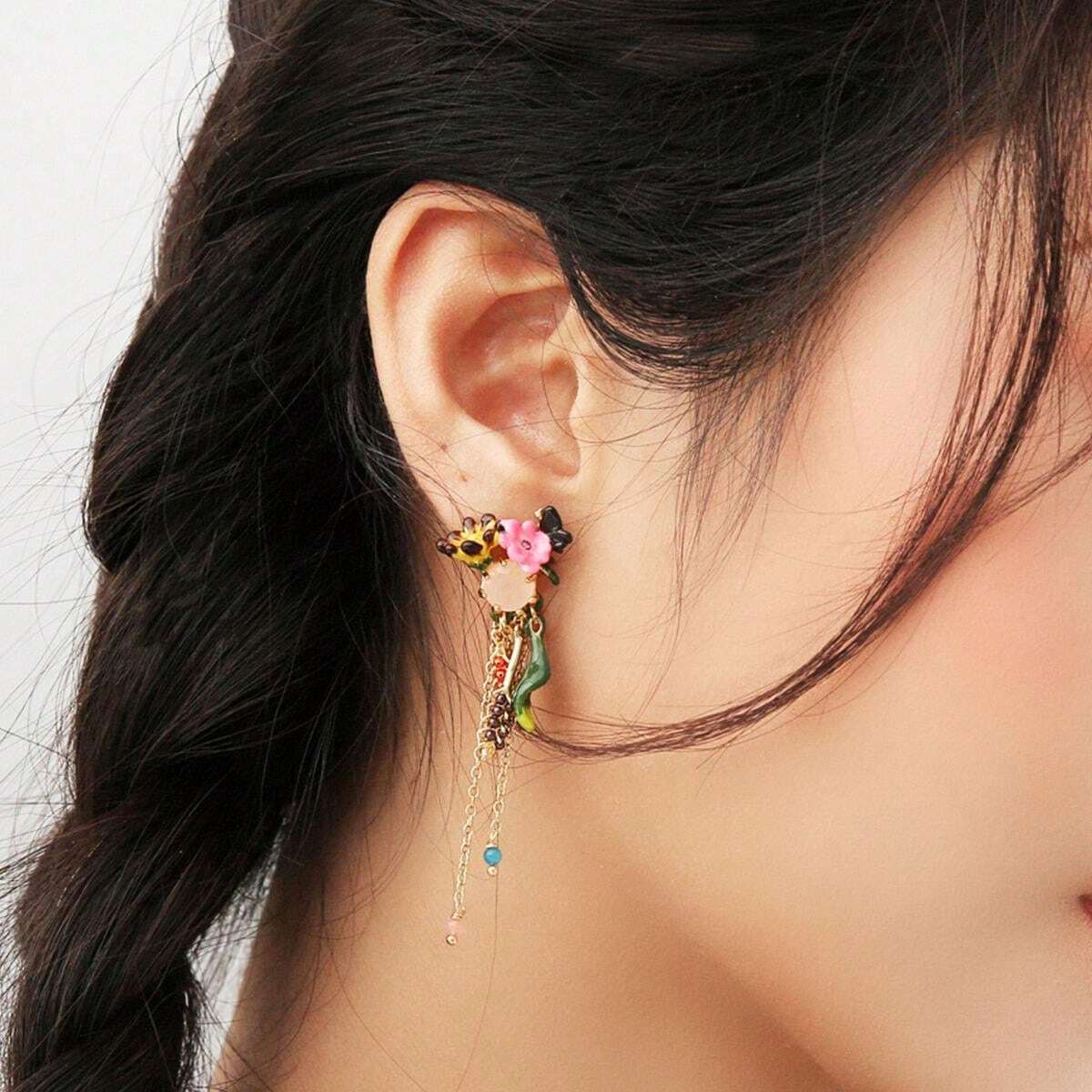 1pc Elegant HighEnd Enamel Floral Jade Stone & Black Butterfly Leaf