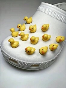 5Pcs/20Pcs 3D Yellow Duck Shoe Charms For , Clog, Slides, Sandals Decoration; Cute Animal Shoe Buckle Charms, Clog Pin Accessories For Kids, Girls, Boys, Party Favors, Gifts,Mother's Day Gift (Non-Integral Insert Decorative Buckle. Please Refer To The Detailed Composite Picture)