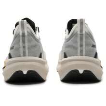 XTEP 2000km 2.0 男士低帮运动鞋，耐用、轻便、休闲、减震、跑步鞋 - 帆白/銀色 - 查看 6