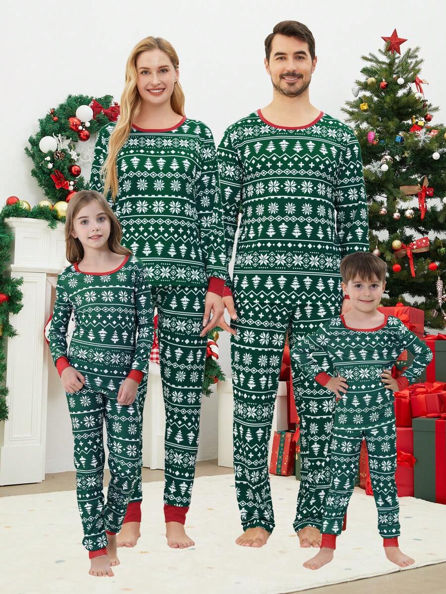 2pcs/Set Tween Boys Snug Fit Christmas Family Matching Pajama Set, Fun Santa Tree & Snowflake Print Striped Long Sleeve Top And Pants, Holiday Comfy Loungewear - Green - View 1