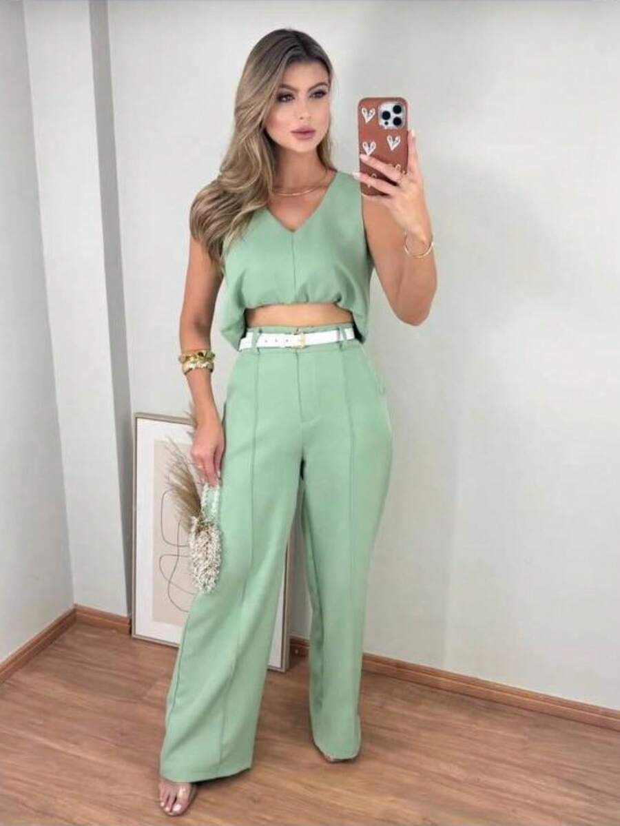 Elegant And Versatile Tailored Set Cropped Tank Top With V-Neck With Wide Tailored Pants In Neutral Colors, Modern, Promotion - 綠色 - 查看 1