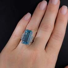 Sparkling Elegant Women's Exquisite Fashion Ring Jewelry Luxury Aquamarine Bridal Engagement Wedding Band Cocktail Prom Ring Christmas Valentine's Day Upscale Sense Gift