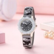 New Plastic Fashionable Students Kids' Camouflage Watch, Children Gift - one-size - View 1
