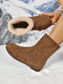 Women Flat Plush Ankle Boots, Camelhair Color, One-Push Knit Elastic Skinny Boots, New Flocking Short Velvet Casual Round Toe, Suitable For Winter
