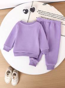 2 stuks/set baby/peuter meisjes casual hart print lange mouwen sweatshirt en joggingbroek set, herfst winter