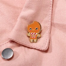 Gingerbread Man Enamel Pin Custom Decorative Brooches Ornaments Lapel Bag Badges Jewelry Gifts Pin Christmas