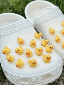 5Pcs/20Pcs 3D Yellow Duck Shoe Charms For , Clog, Slides, Sandals Decoration; Cute Animal Shoe Buckle Charms, Clog Pin Accessories For Kids, Girls, Boys, Party Favors, Gifts,Mother's Day Gift (Non-Integral Insert Decorative Buckle. Please Refer To The Detailed Composite Picture)