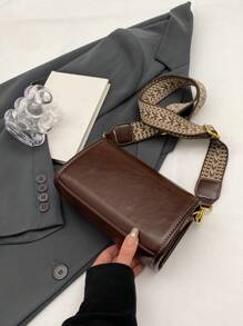 Bolso bandolera cuadrado vintage con correa ancha - Bolso de hombro con solapa de color liso y elegante con correa ajustable para mujer - Perfecto para uso diario y viajes