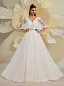 Glamorous Lace Deep V-Neck Champagne Shawl Sleeve Mesh Maxi Wedding Dress For Bride By HEARBOBO