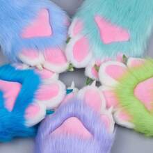 A Pair Of Adorable Plush Animal Paws With Furry Material And Claw Tips. Thick, Warm, And Cold-Resistant, Perfect For Halloween And Christmas Cosplay And Themed Parties. - Hand Washable - Green - View 4