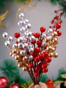 10pcs Artificial Red Berry Stem 6.49in Christmas Red Berries Selected Holly Berry Branches For Christmas Tree Decoration Holiday DIY Crafts Christmas Ornaments Wedding Home Decoration