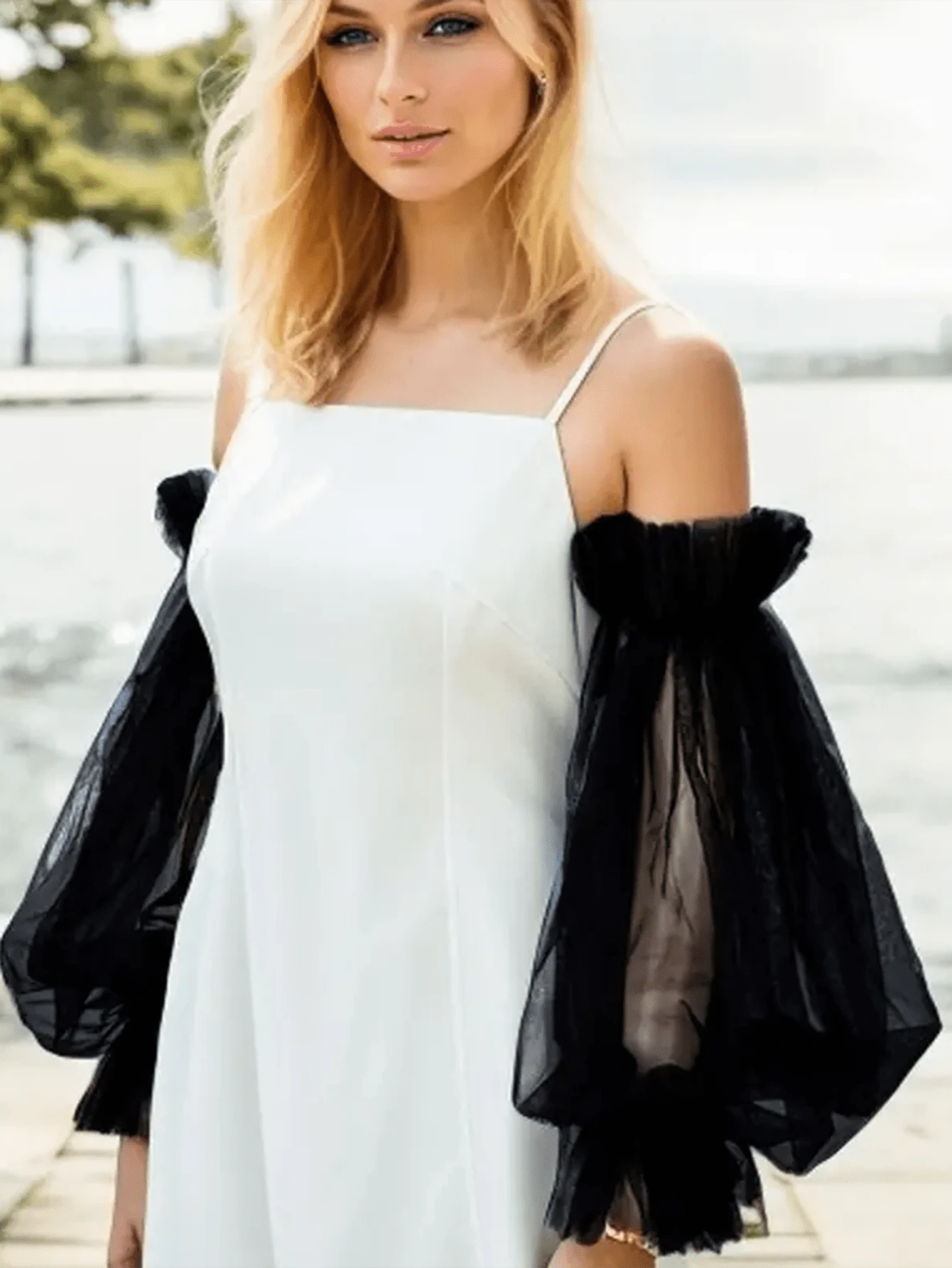 1 对优雅可拆卸灯笼式薄纱婚纱袖子，荷叶边饰边，纯色，有弹性，非常适合新娘礼服和摄影秋季女士服装 - 彩色 - 查看 1