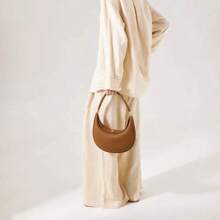 Bolso mediano en forma de luna, Serie Luna de Pino, bolso de diseño de nicho en forma de media luna, bolso de mano para ir al trabajo, bolso de hombro, bolso de debajo del brazo