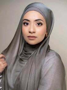 1 pièce Hijab en modal extra-large léger et doux avec des franges de couleur unie. Accessoires d'abaya fins. Vêtements voilés.