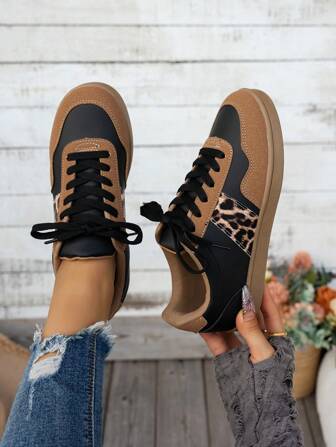 Women's Retro Casual Sneakers, Color Blocking Leopard Print Lace-Up Flat Platform Shoes, Athletic Trainers