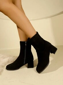 Damen Mode Dicke Absatz Elegante Schwarze Hohe Absatz Knöchel Stiefel, Herbst/Winter 2024