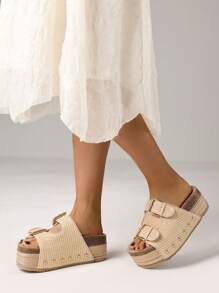 Casual Comfy Women Sandals Buckle Rivit Thick Bottom Flats Shoes Fashion Design Vacation Dress Brand Sandals - 杏色 - 查看 3