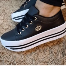 Women's White Casual Sneakers Comfortable Basic Sneakers New Arrival Cheap - 皇冠-黑白色 - 查看 2