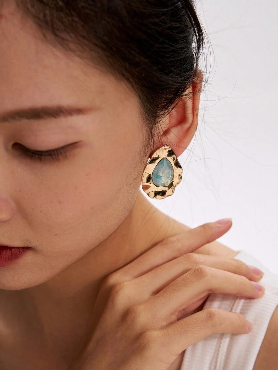 2 件时尚镀金锌合金耳环，带绿水晶，适合日常佩戴 - A款 - 查看 1