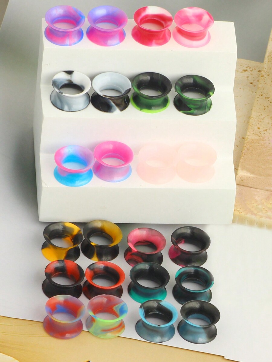 2pcs Thin Silicone Ear Plugs Tunnels Flexible Ear Earlets Soft Ear