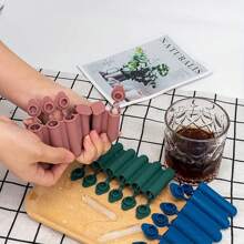 1 pieza Fabricante de mini paletas de hielo con tapa, moldes reutilizables para cubitos de hielo, moldes para palitos de hielo, molde para hacer hielo, moldes de silicona para cubitos de hielo, molde para barras largas de cubitos de hielo y helado, utensilios de cocina - Multicolor - Ver 5