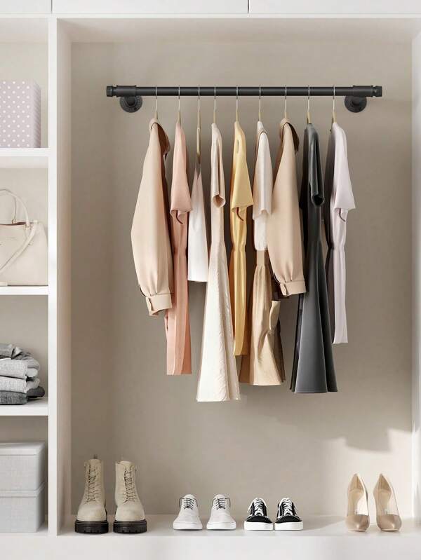 SONGMICS Kleiderstange für die Wand, Kleiderständer Wandmontage, Industrie-Design, platzsparend, 30 x 84 x 7 cm, 60 kg Belastbarkeit, einfache Montage, schwarz