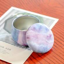 Juego de 46 piezas para hacer velas - Latas de metal con patrones de 2.5 Oz con tapas, incluye 6 recipientes vacíos, mechas, soportes de mechas - Ideal para manualidades DIY, almacenamiento de artículos pequeños, regalo perfecto para entusiastas de la fabricación de velas para , Pascua, Navidad, Halloween, Día de San Valentín